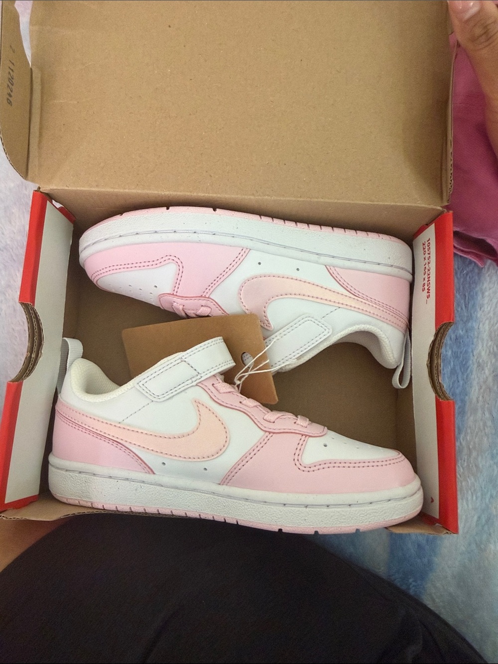 BRAND NEW Kids NIKE white and Pink Velcro Sneakers